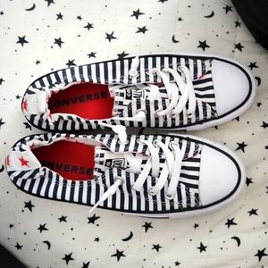 Striped shoreline converse